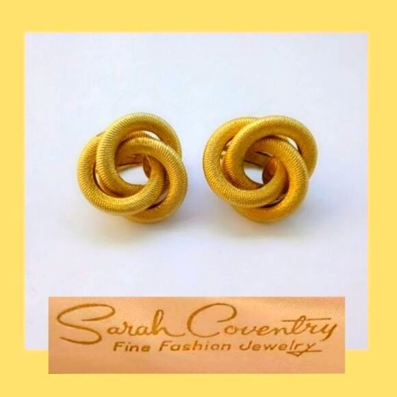Vintage Sarah Coventry Clip On Earrings - Picture 1 of 3